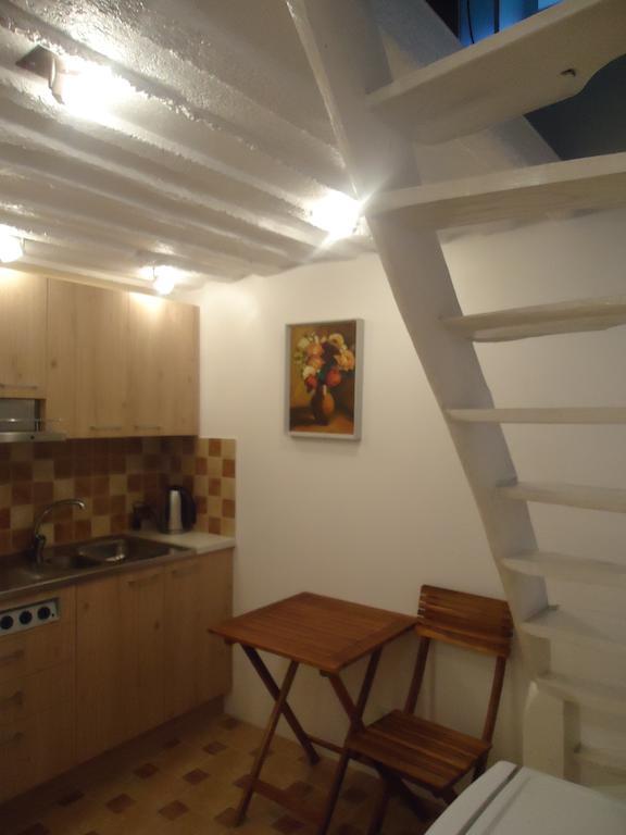 Homestay Roja فيلنيوس المظهر الخارجي الصورة